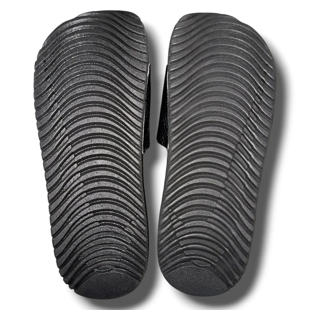Nike Kobe Kawa Slide GS Black University Gold IF2871-003 7Y Kids Fits Women 8.5
